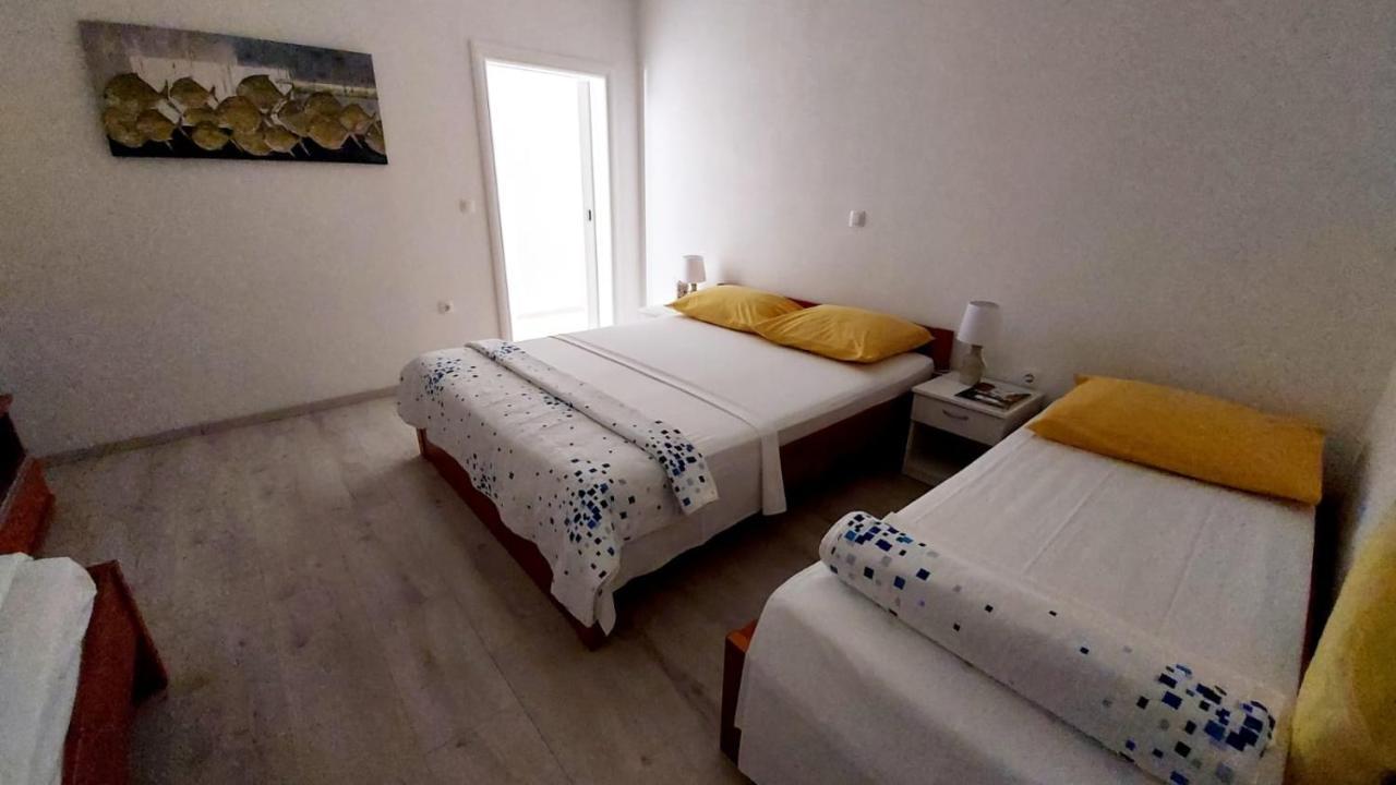 Apartments Santic Podaca Eksteriør bilde