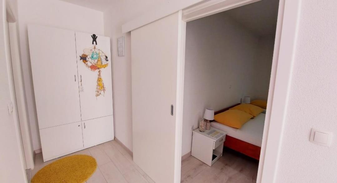 Apartments Santic Podaca Eksteriør bilde